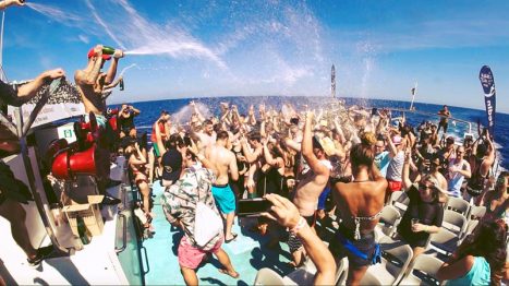 yacht party barcelona